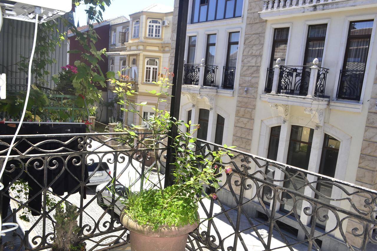 Old Batumi Exterior photo